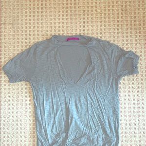 Cut out V neck tee